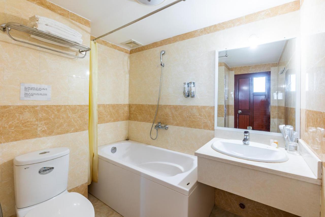 Oyo 455 Grand Bostand Hotel 岘港 外观 照片